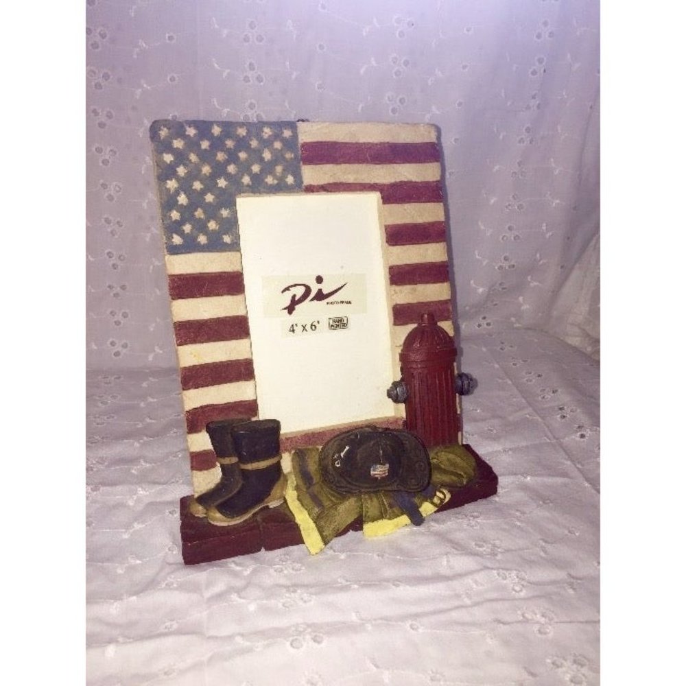 Pi Raised 3D Fire Fighter Photo Frame - Picture 3 of 8